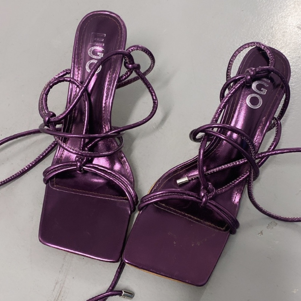EGO HEELS.